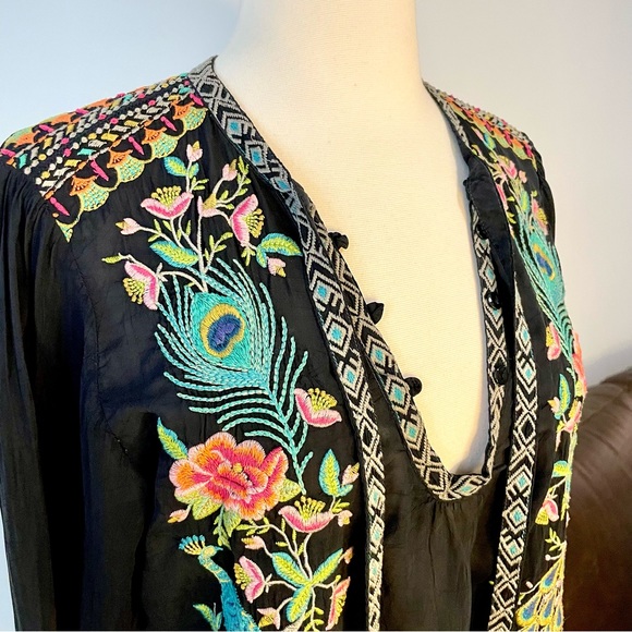 Johnny Was Embroidered Bohemian Blouse - Picture 6 of 12